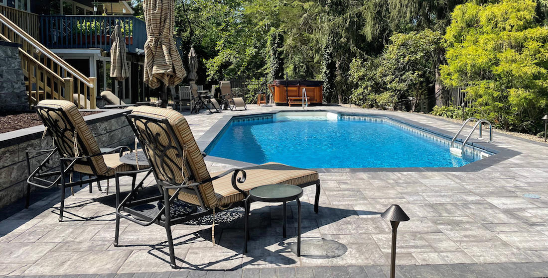 Pool hardscaping renovation